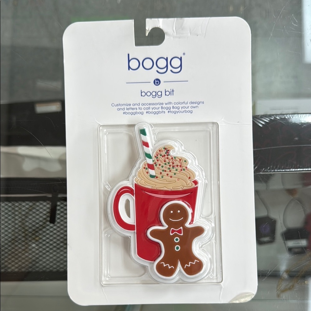 New -Original BOGG BAG BIT Warm Winter Snacks Charm for Your Bogg Bag 4x3 NIP